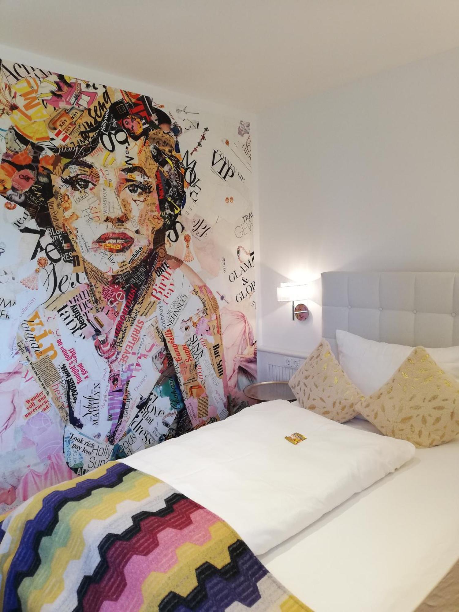 Gartenhotel Salzach Burghausen Exteriör bild