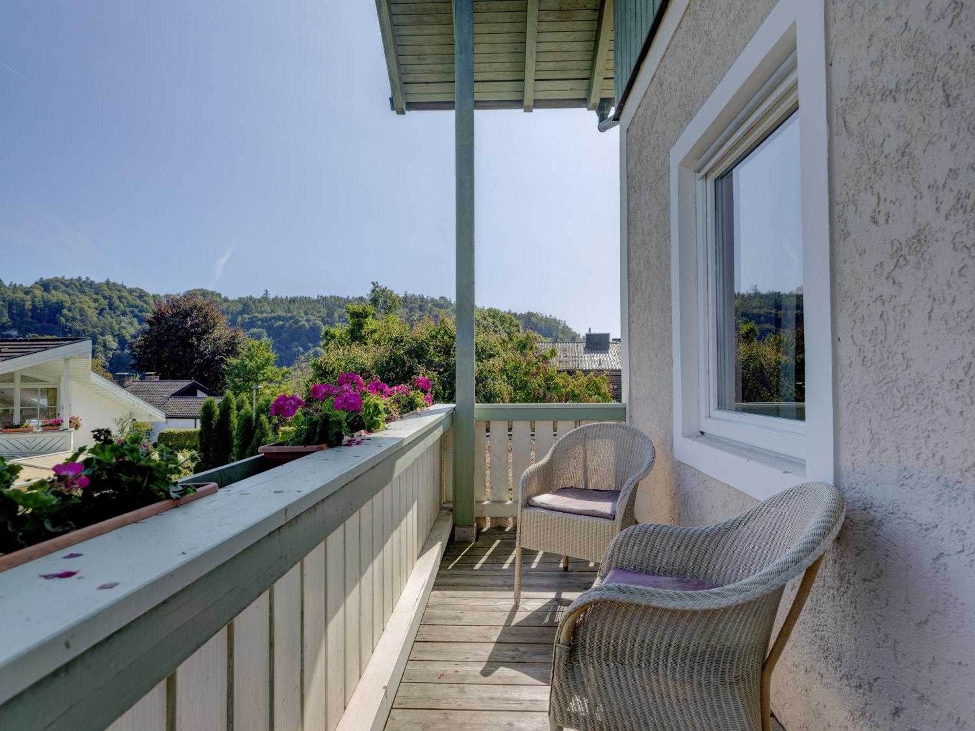 Gartenhotel Salzach Burghausen Exteriör bild