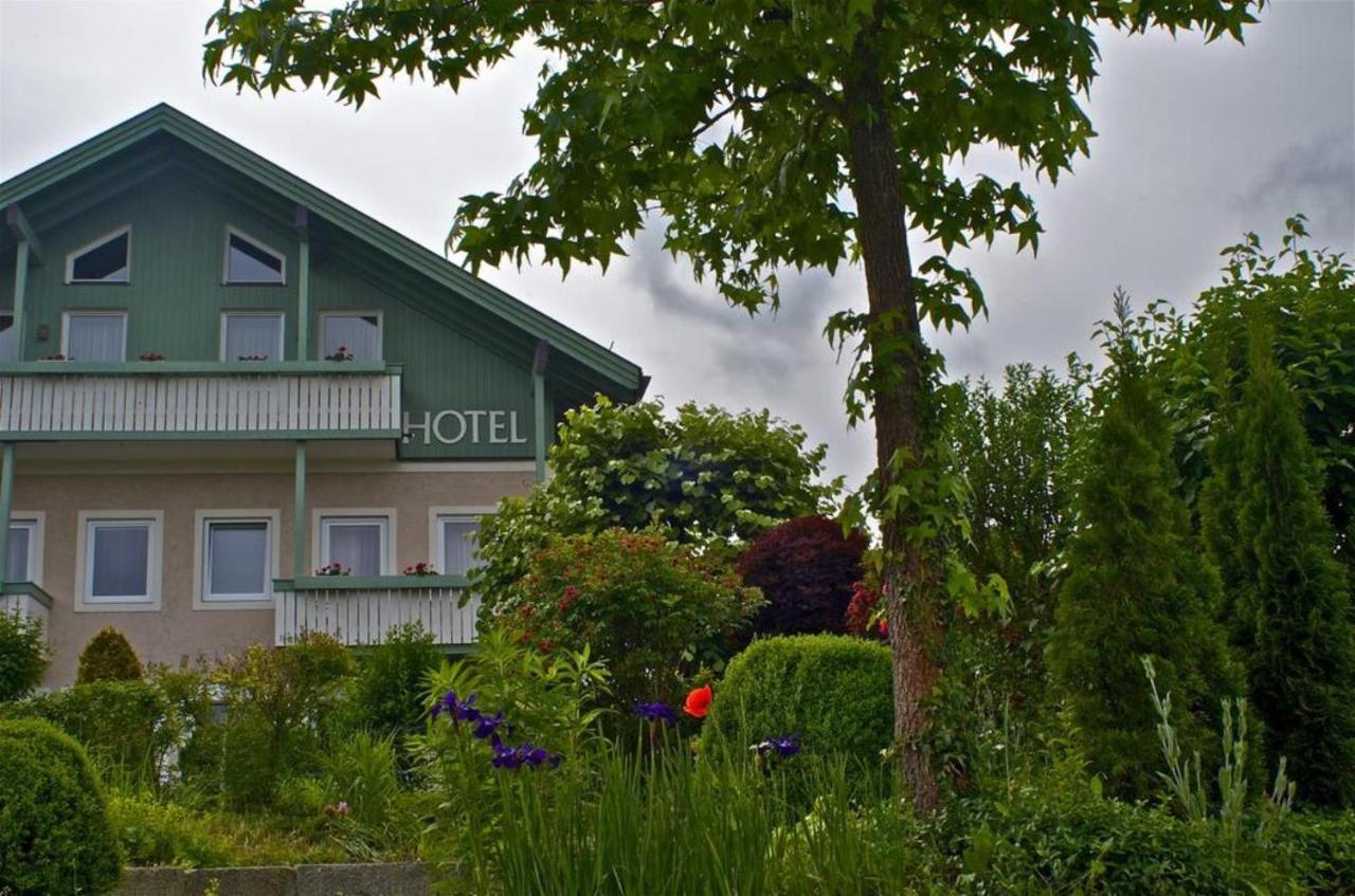 Gartenhotel Salzach Burghausen Exteriör bild